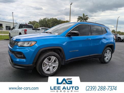 Used 2022 Jeep Compass Latitude FWD image 6