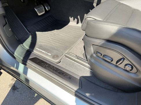 New 2026 Porsche Cayenne GTS AWD/4WD image 25