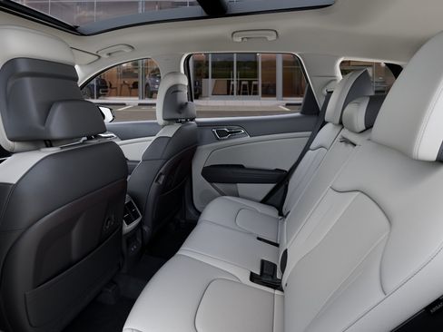 New 2026 Kia Sportage EX FWD image 18