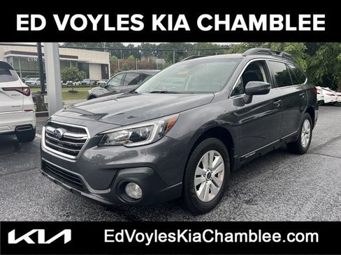 Used 2018 Subaru Outback 2.5i Premium AWD/4WD image 1
