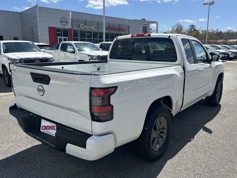 New 2025 Nissan Frontier SV image 5
