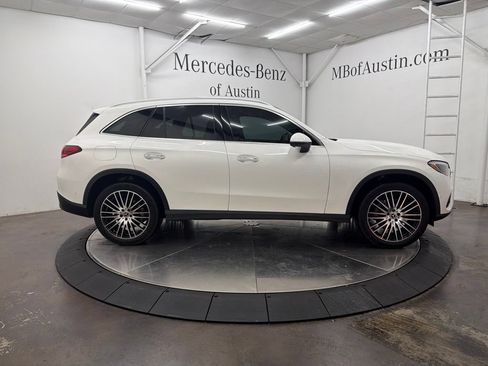 Certified 2026 Mercedes-Benz GLC 300 image 9