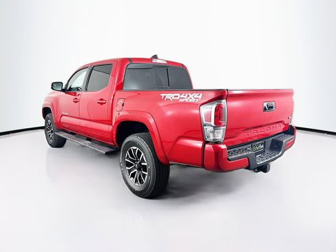 Used 2021 Toyota Tacoma TRD Sport AWD/4WD image 5