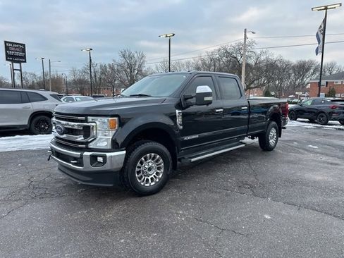 Used 2022 Ford F250 XLT w/ XLT Premium Package image 9