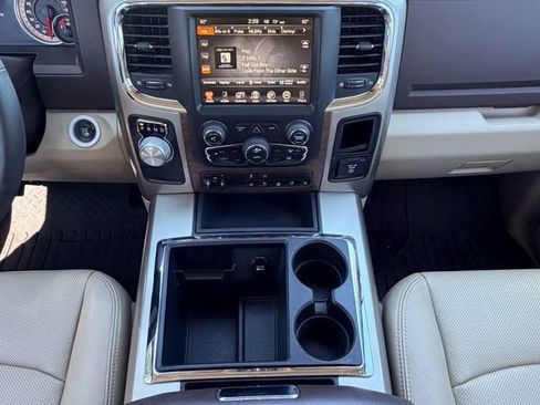 Used 2014 RAM 1500 Laramie w/ Convenience Group RWD image 31