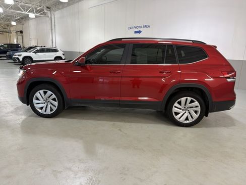 Certified 2023 Volkswagen Atlas SE FWD image 5