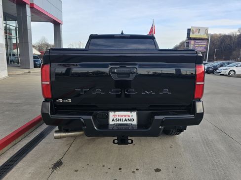 Certified 2024 Toyota Tacoma SR5 image 6