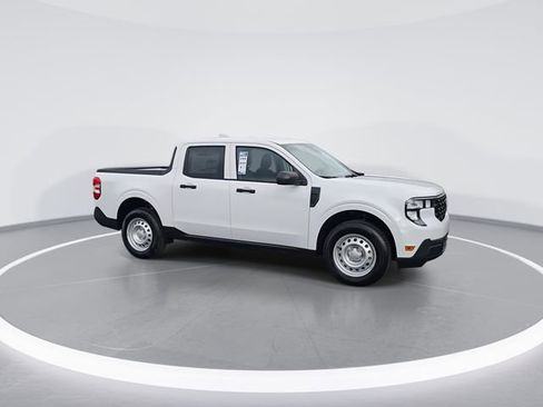 New 2026 Ford Maverick XL w/ Equipment Group 101A AWD/4WD image 2