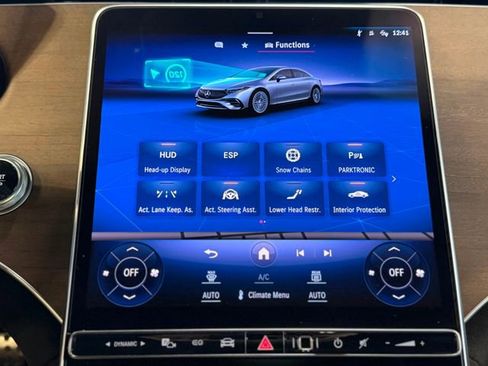 Used 2022 Mercedes-Benz EQS 450+ Sedan image 31