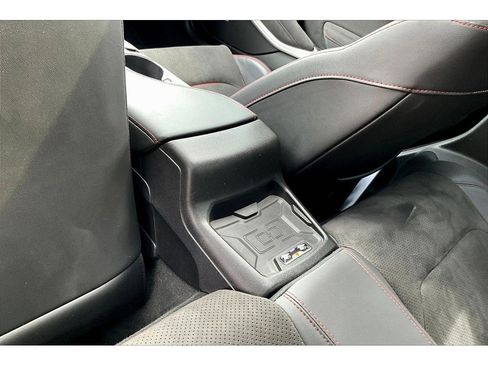 Used 2017 Chevrolet Camaro ZL1 RWD image 7