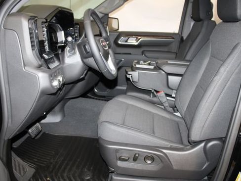 Used 2026 GMC Sierra 1500 Elevation AWD/4WD image 8