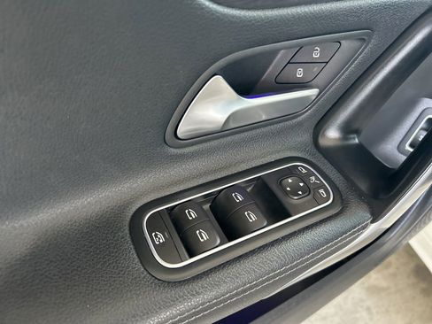 Used 2022 Mercedes-Benz CLA 250 CLA 250 w/ Premium Package Lite image 38