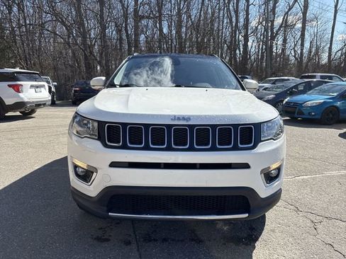 Used 2019 Jeep Compass Limited image 3