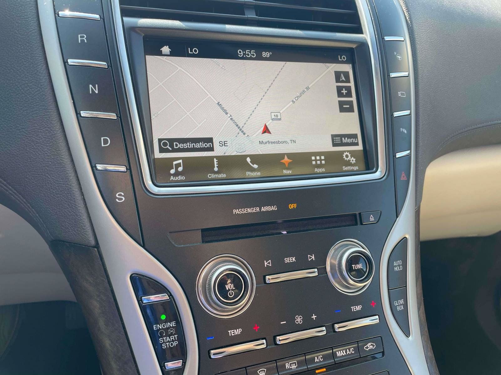 Used 2016 Lincoln MKX Reserve w/ Technology Package AWD/4WD image 19