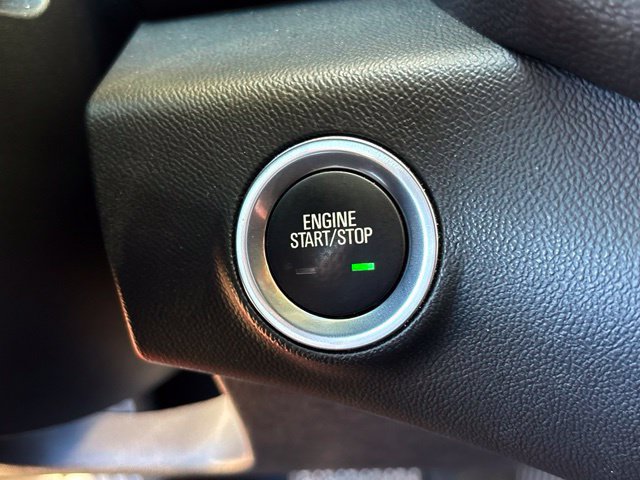 Used 2024 GMC Terrain SLE w/ Driver Convenience Package FWD image 20