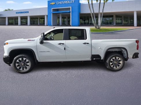 New 2026 Chevrolet Silverado 2500 Custom w/ Custom Value Package AWD/4WD image 4