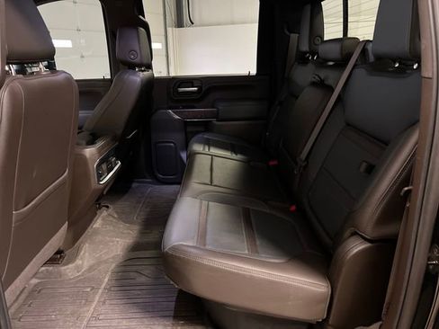 Used 2022 GMC Sierra 2500 Denali AWD/4WD image 25