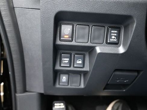 Used 2025 Nissan Frontier S w/ S Utility Package image 16