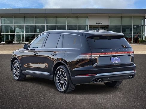 Used 2024 Lincoln Aviator Reserve image 6