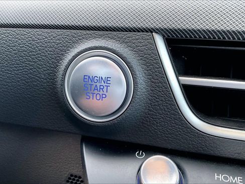 Certified 2025 Hyundai Sonata SEL image 30