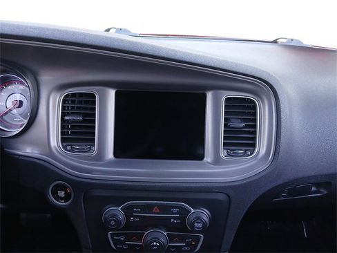 Used 2023 Dodge Charger SXT image 22