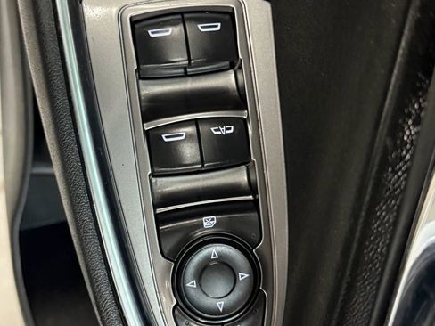 Used 2018 Chevrolet Malibu LT image 24