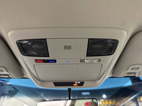 Used 2018 Subaru Outback 2.5i Premium w/ Popular Package #1 image 12