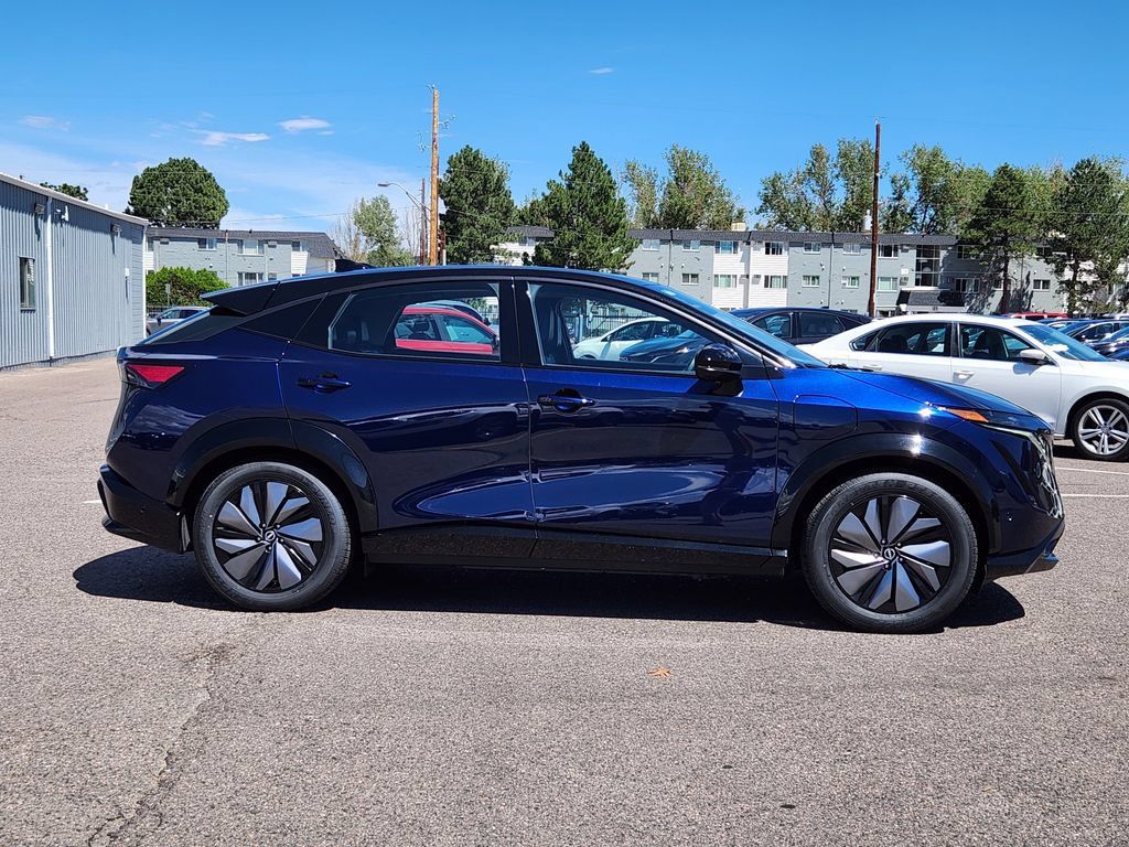 Used 2024 Nissan Ariya AWD image 4