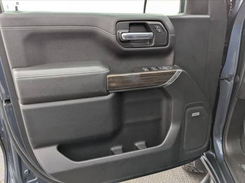 Used 2020 Chevrolet Silverado 1500 LT Trail Boss AWD/4WD image 13