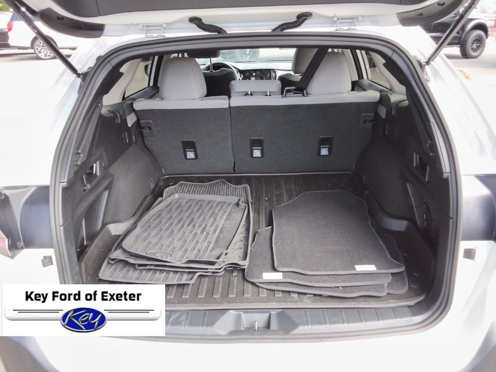 Used 2024 Subaru Outback Premium AWD/4WD image 12