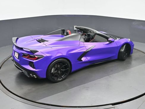 Used 2021 Chevrolet Corvette Stingray Preferred Conv w/ Z51 Performance Package RWD image 32