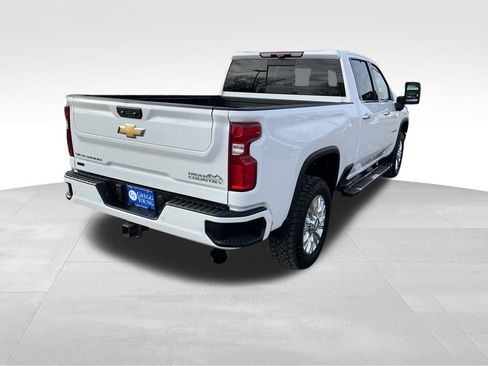 Used 2022 Chevrolet Silverado 2500 High Country image 7