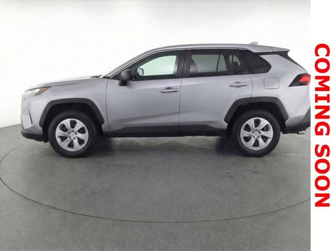 Used 2023 Toyota RAV4 LE image 8