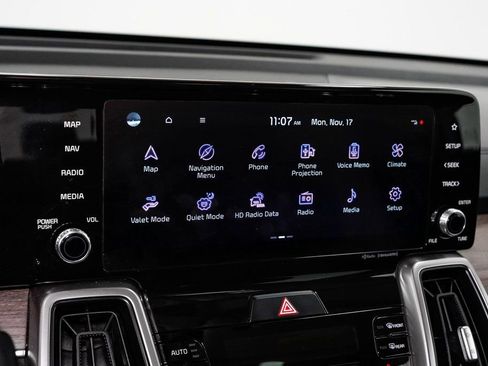 Certified 2023 Kia Sorento X-Line EX image 17