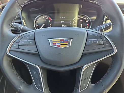 Used 2024 Cadillac XT5 Luxury image 24