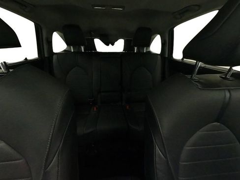 Used 2020 Toyota Highlander XLE AWD/4WD image 28
