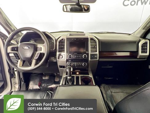 Used 2015 Ford F150 Lariat AWD/4WD image 7