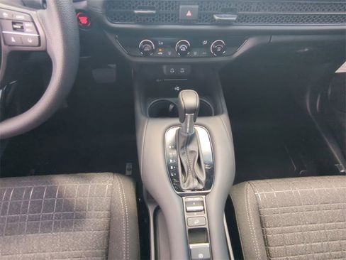 New 2026 Honda HR-V LX image 18