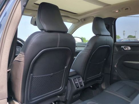 New 2026 Volvo XC40 B5 Core w/ Protection Package Premier image 16