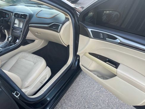 Used 2013 Ford Fusion SE image 15