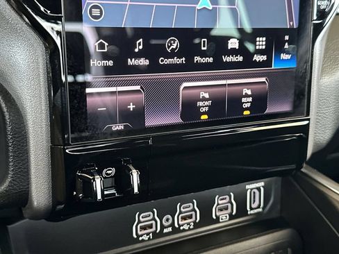 New 2026 RAM 1500 Laramie AWD/4WD image 19