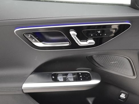 New 2026 Mercedes-Benz C 300 4MATIC Sedan image 21