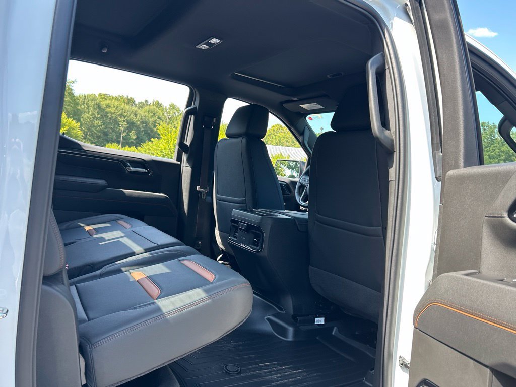 New 2026 GMC Sierra 1500 AT4 w/ Technology Package AWD/4WD image 70