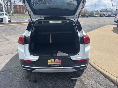 Used 2023 Buick Encore GX Select FWD image 9