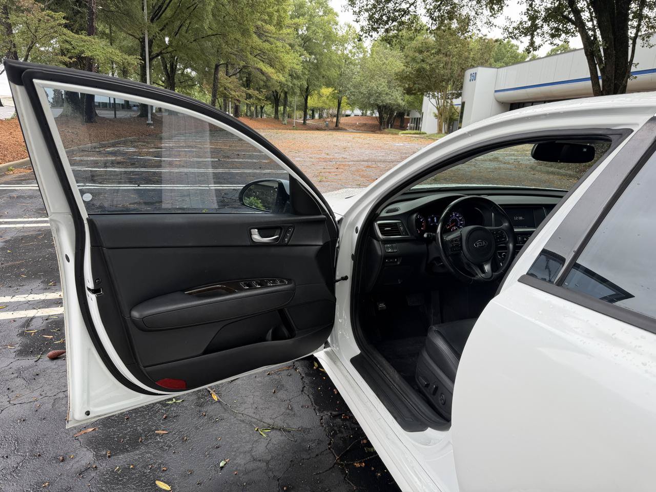 Used 2018 Kia Optima EX FWD image 9