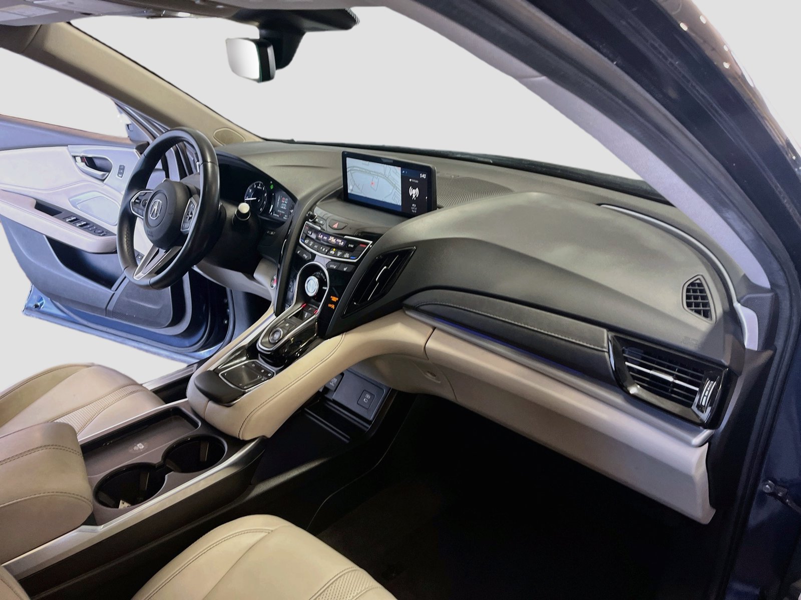 Used 2025 Acura RDX w/ Technology Package AWD/4WD image 29