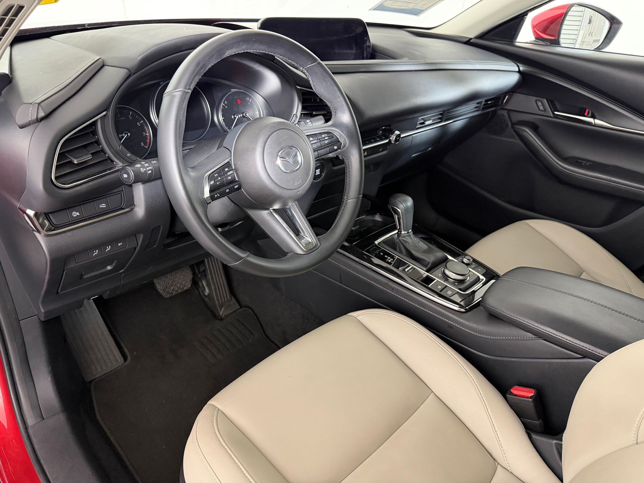 Used 2025 MAZDA CX-30 AWD 2.5 S w/ Preferred Package image 3