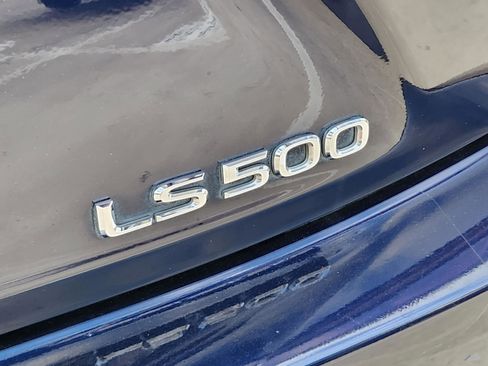 Certified 2020 Lexus LS 500 w/ Accessory Package (Z2) RWD image 39