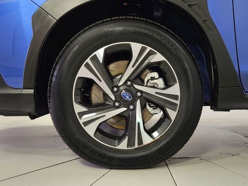 Certified 2025 Subaru Crosstrek 2.0i Premium AWD/4WD image 5