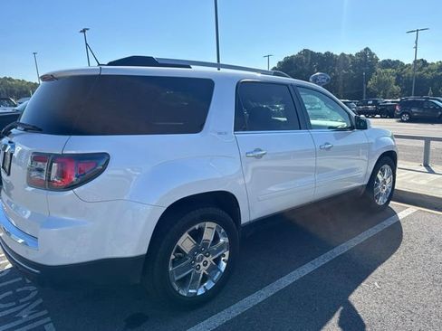 Used 2017 GMC Acadia Limited SLT FWD image 4